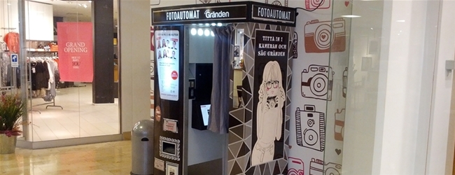 Nu finns en fotoautomat på Gränden i Linköping