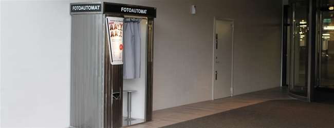 Kom och prova vår nya fotoautomat i Kungens Kurva Shoppingcenter!